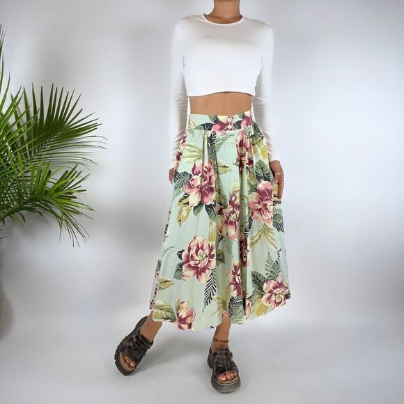 Vintage Y2K Cottage Floral Hawaiian High Waisted Midi Skirt / Size: Small - Picture 4 of 5